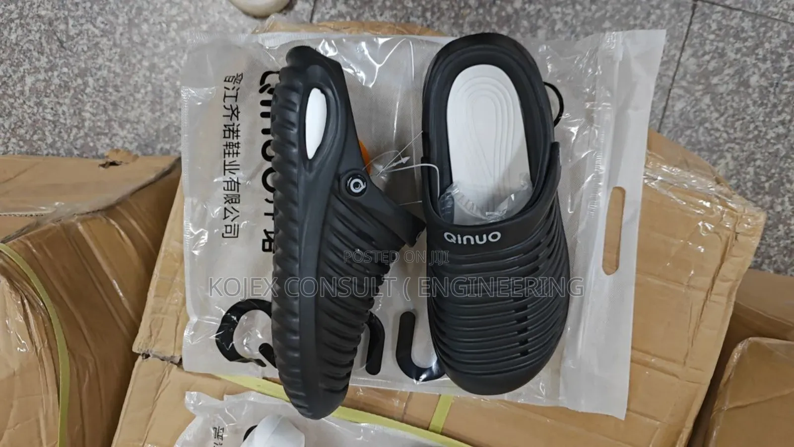 Qinuo Crocs Slides