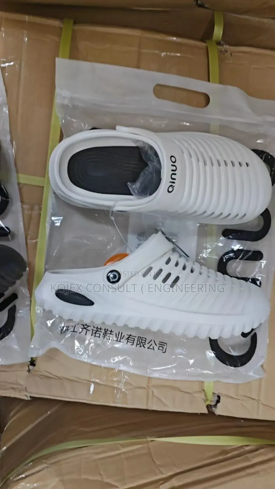 Qinuo Crocs Slides