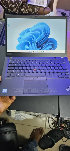 Laptop Lenovo Thinkpad T490s 8GB Intel Core I5 SSD 256GB