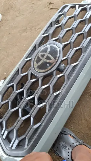 Front Grille Tacoma 2016-2024