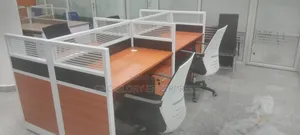 4 Seater Work Station