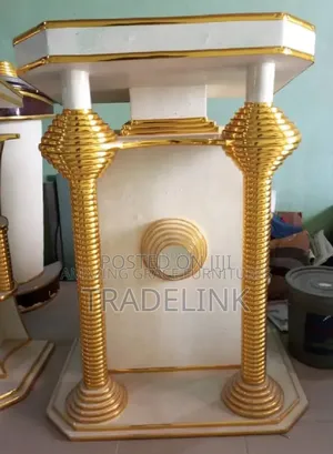 Elegant Multicoloured Pulpit