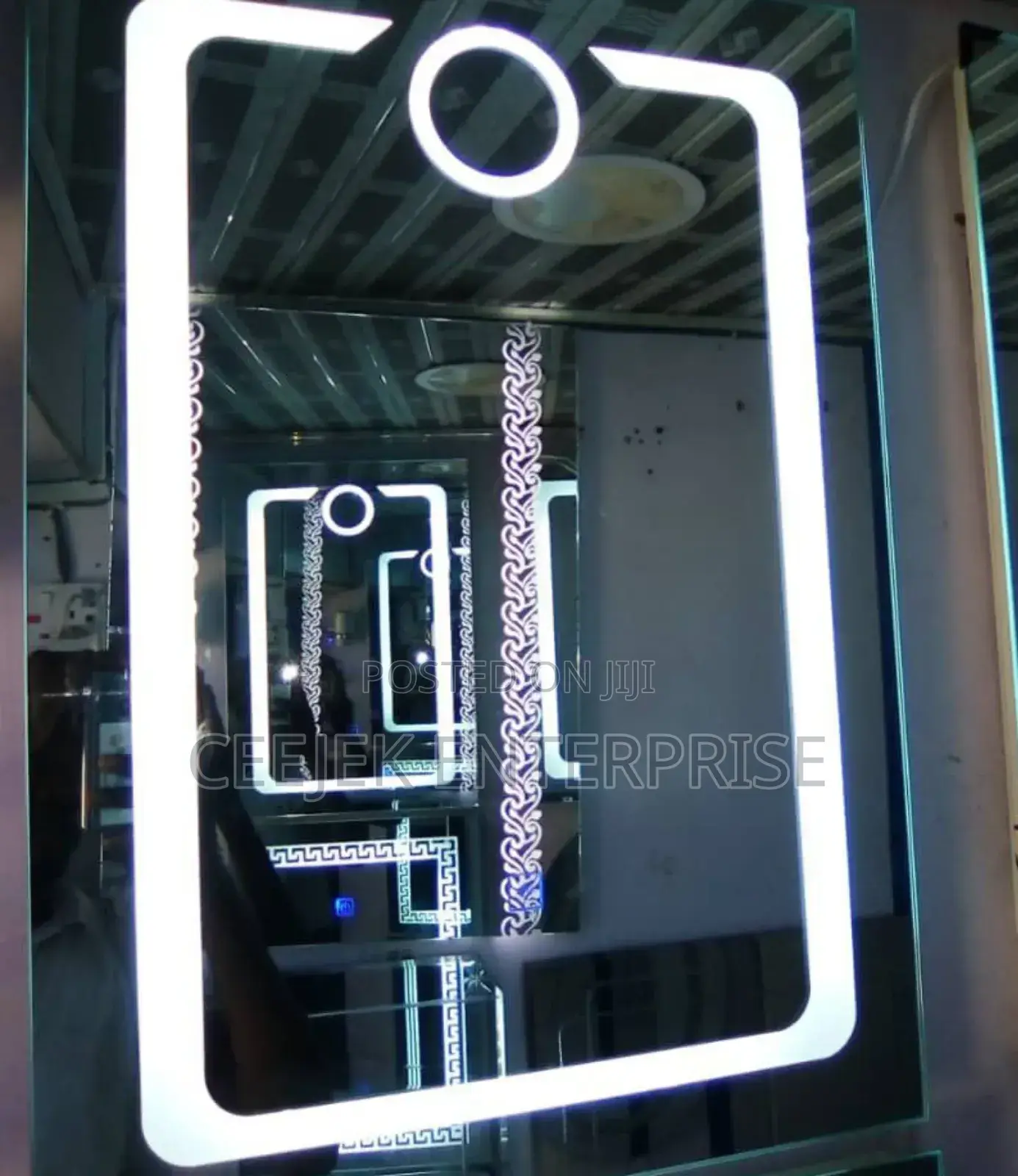 Square Led Mirror