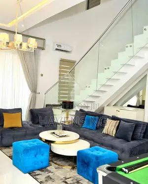 Two Units of 4 Bedroom Apartments.