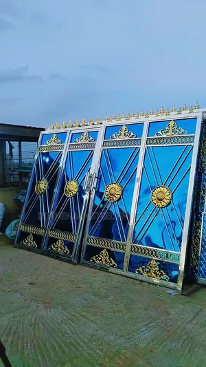 Stainless Butterfly Blue Pan Gate