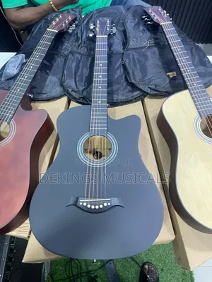 Professional Box Acoustic Guitar