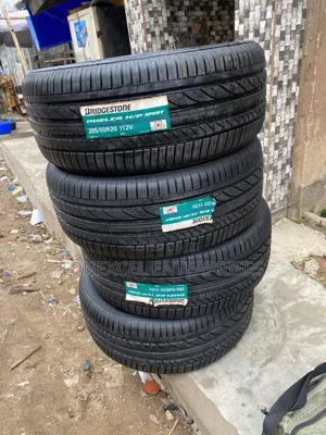 Bridgestone 285/50/20