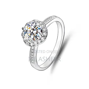 Princess Mossanite Diamond Stone Proposal Ring - Silver