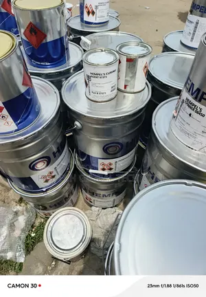 Hempel's Hempadur 85671 Marine Paint (Two Components)