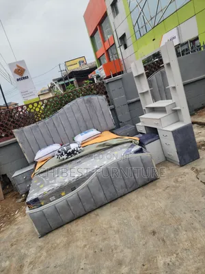 Quality Family King Size Bed Stand.