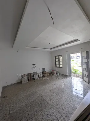 6bdrm Duplex in Ikolaba Gra, Bodija for sale
