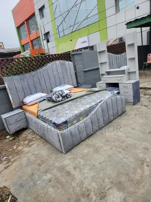 Grey Padded King Size Bed Stand