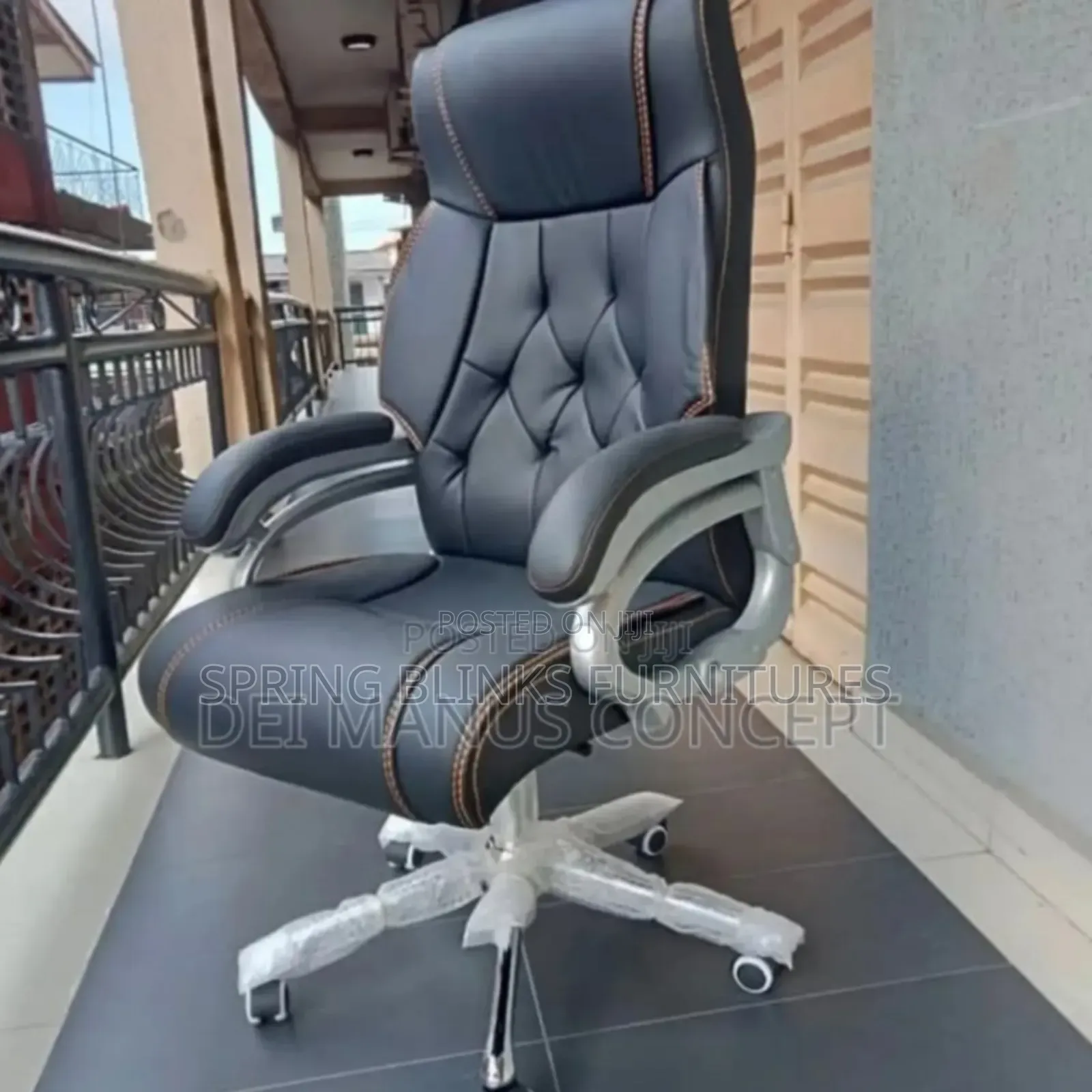 Executive Reclining Chair