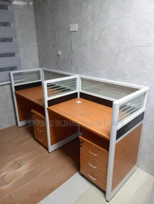 2 Seaters Workstation Table