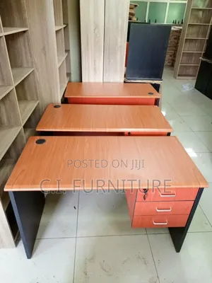 Good Four Ft. Office Table for Workers