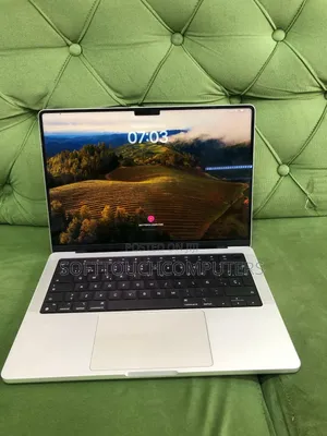 Laptop Apple MacBook Pro 2021 M1 16GB Apple M1 Pro SSD 512GB