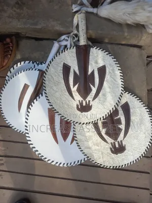 Well Knitted Traditional Design Hand Fan