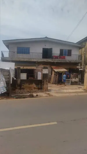 Strategic Two Storey Building for Commercial Purposes