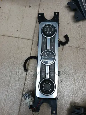 2010 and 2013 Model Range Rover Radio Panel