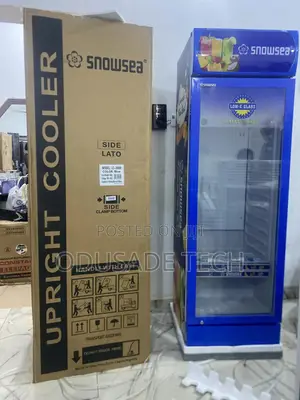 Arctic Freeze Snowsea Showcase Chiller Lc-300w