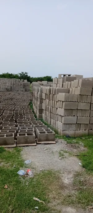 Vibrated Stone Dust Blocks
