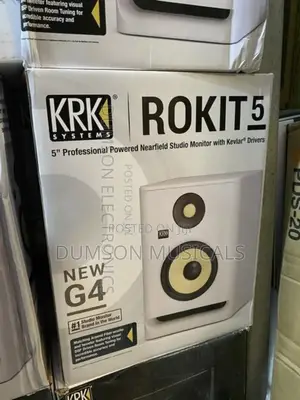 Rokit 5 Studio Monitor Pure White