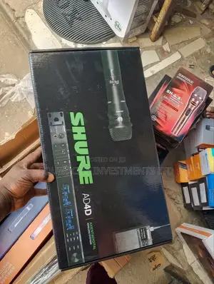 Shure Ad4d Double Handle Digital Wireless Microphone.