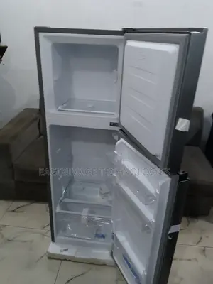 Hisense Double Door With Ice Maker 154l Ref 200dr