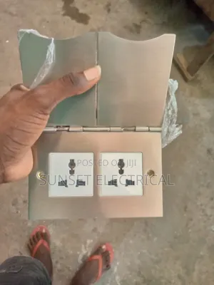 13amps Double Floor Socket