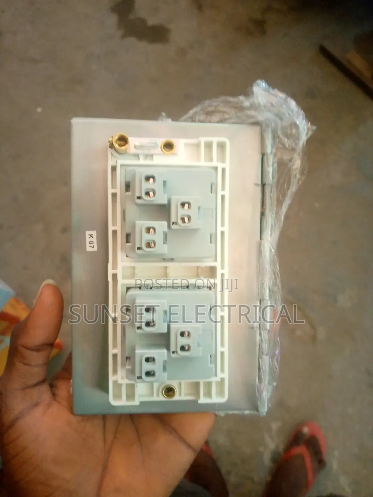13amps Double Floor Socket