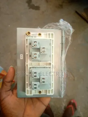 13amps Double Floor Socket