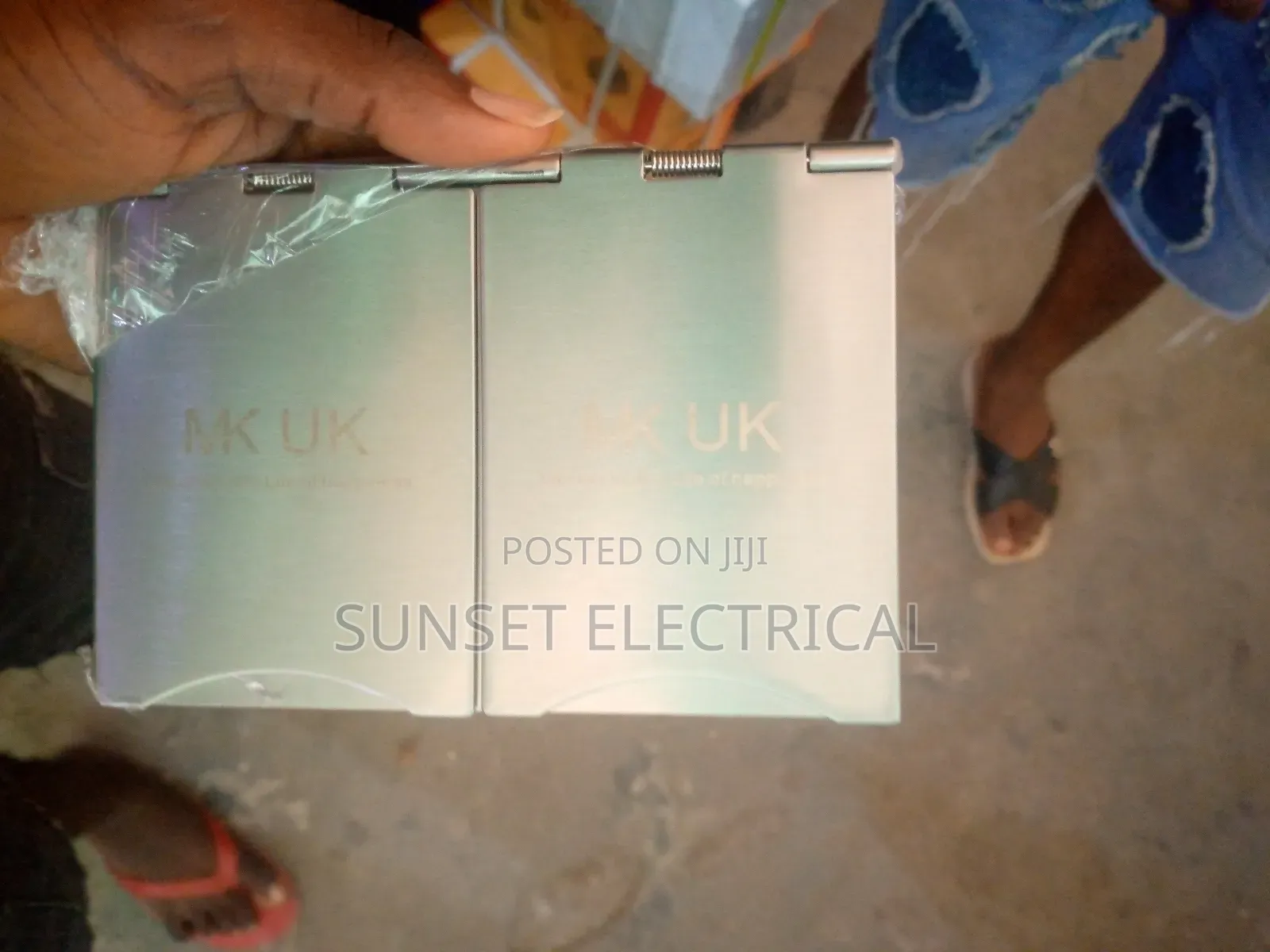 13amps Double Floor Socket