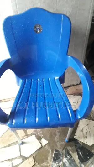 Good Four Legs Plastic Chair for People's Favourite