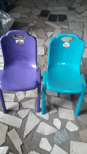 Good Four Legs Plastic Chair for Kids