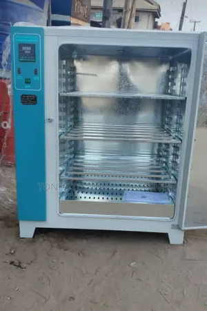 650 Litres Laboratory Oven