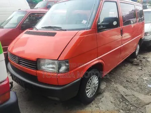 Volkswagen Transporter 2005 Orange