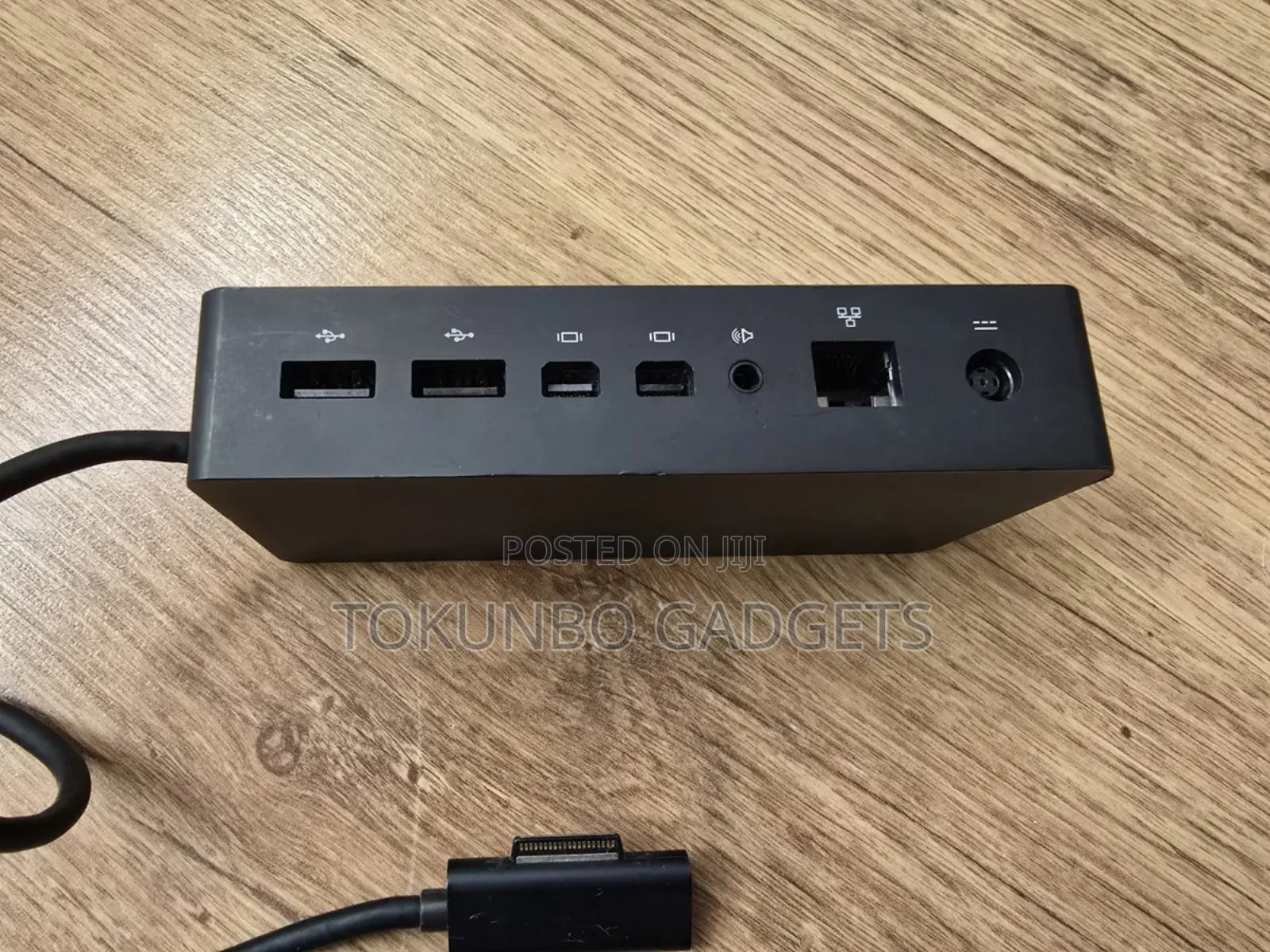 Microsoft Surface Dock 1