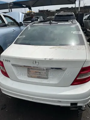 C300 2010 Back Glass Installed Perfectly We Deliver Fix
