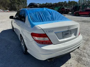 Back Glass C300 2010 Available We Deliver Install