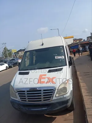 Mercedes-Benz Sprinter 2012 White