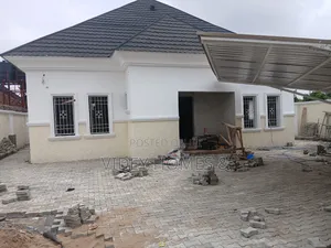 3bdrm Bungalow in Sungold Estate, Galadimawa for rent