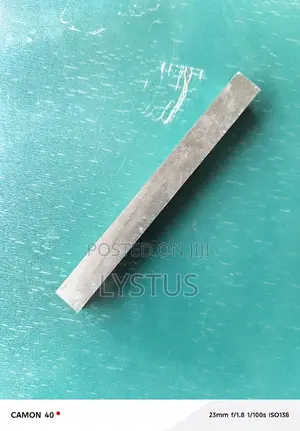 HSS Square Cutting Tool Bit (20x20x200mm)