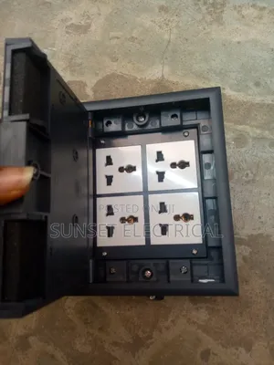 Floor Box With 4 Socket