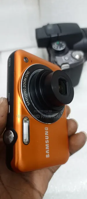 Samsung Digital Photo and Video Camera for Vintage and Passp