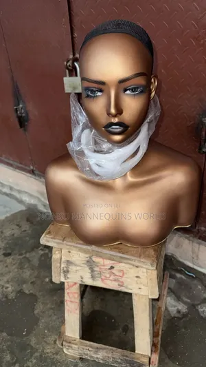 Fiber New Design Mannequin Head With Shoulders