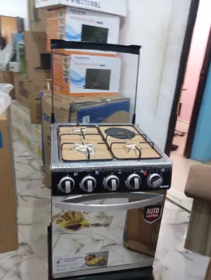 Fast Heating Skyrun Gas Cooker (3 +1 ) GCS-3g1e/X