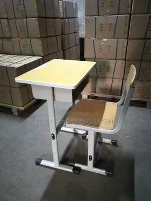Superstar Students Chairs With Tables
