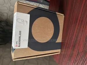Poly Blackwire 3220