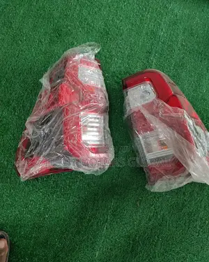 Set Rear Light Hilux 2020/2023 Available