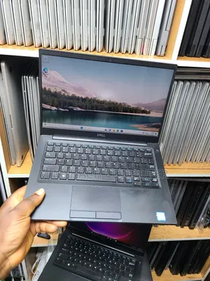 Laptop Dell Latitude 7390 16GB Intel Core I5 SSD 256GB